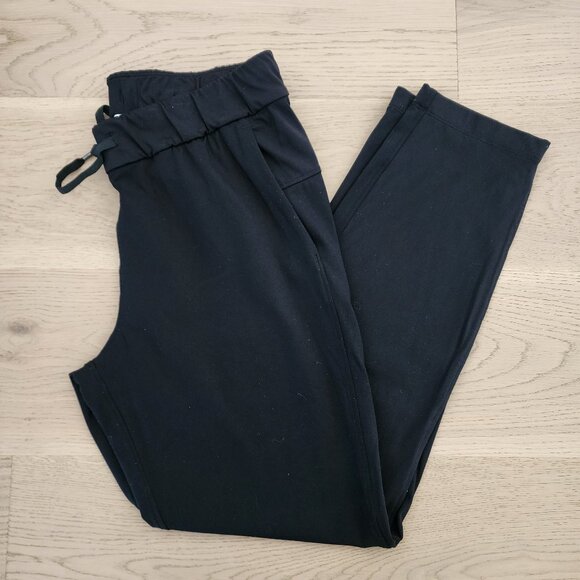 Women's CRZ Yoga size 8/10 black stretch drawstring ankle pants - Picture 3 of 11